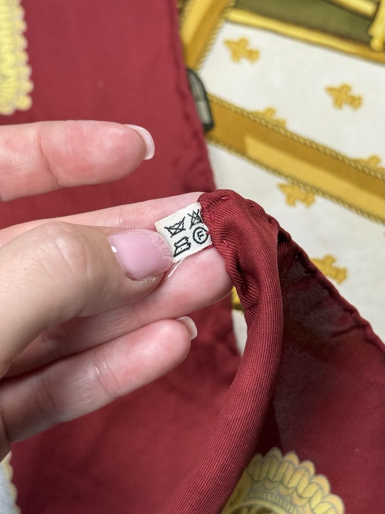 Hermès Carré 90 silk scarf