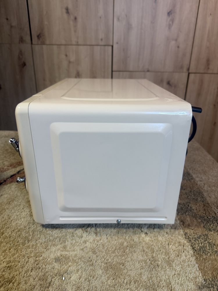 Kuchenka mikrofalowa Cecotec ProClean 3110 Retro Beżowy