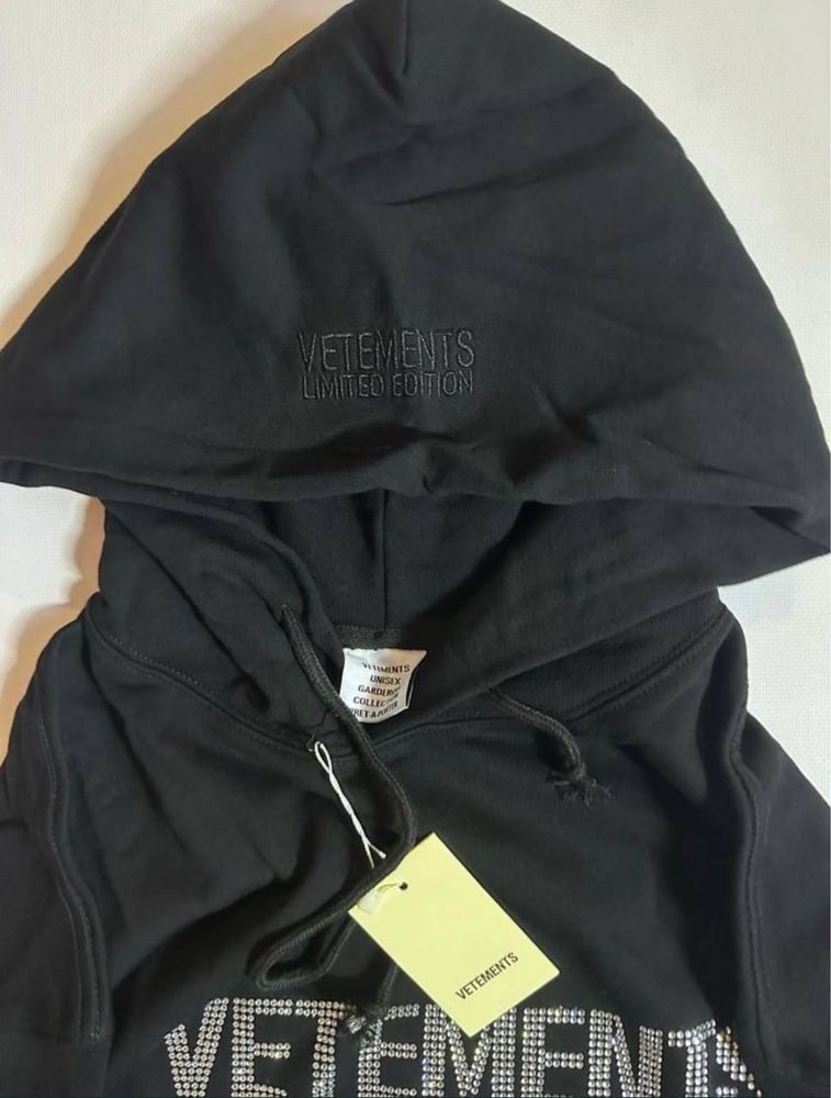 худи Vetements Limited Edition Diamond hoodie