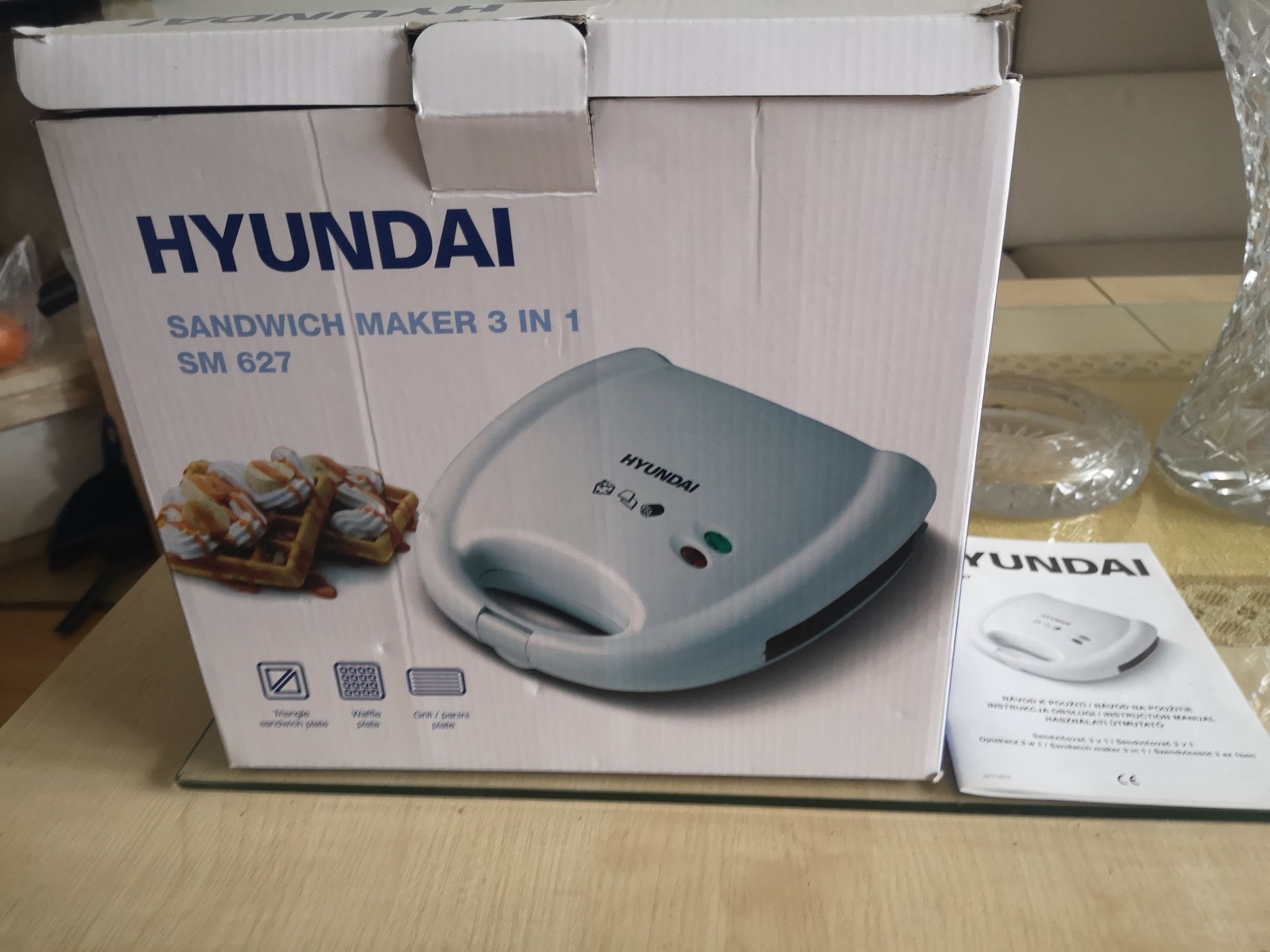 Sandwich Maker Hyundai SM 627 nowy