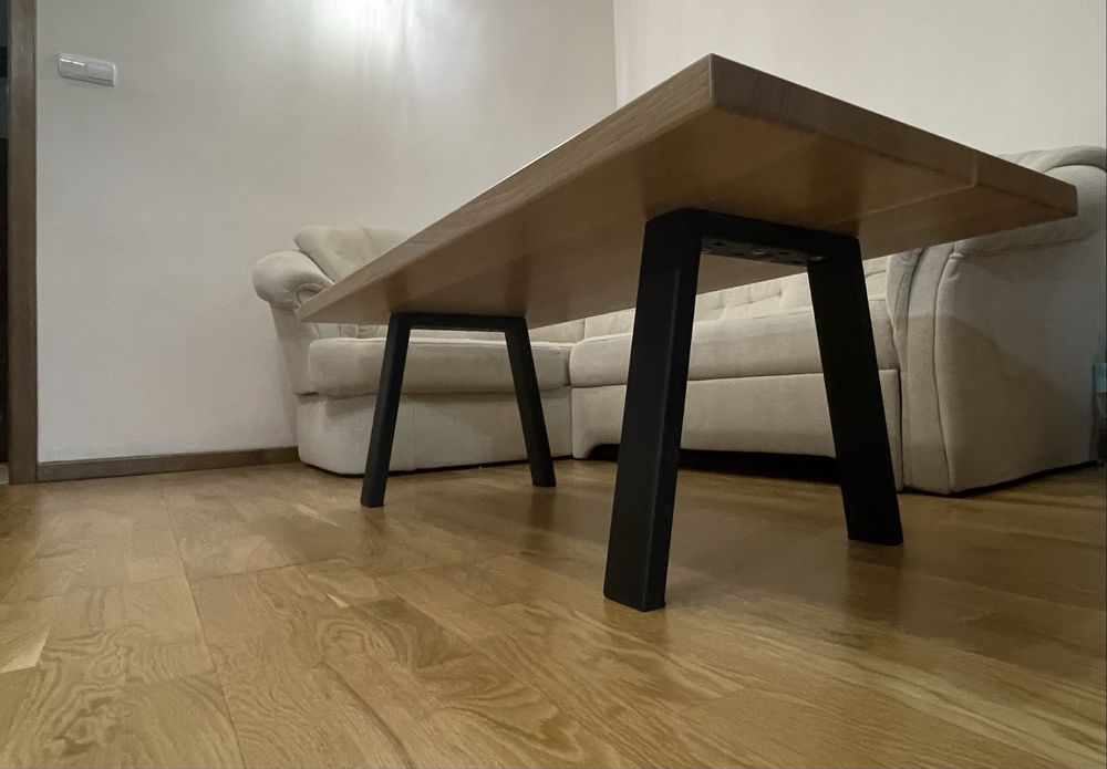 Stolik kawowy w stylu loft