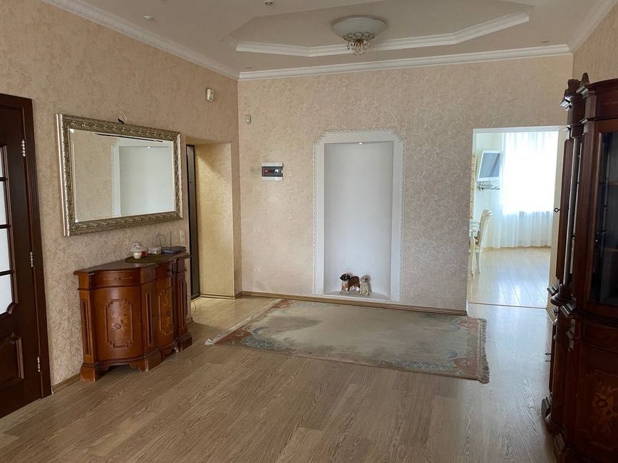 shev-03  Шампанський пров. 9, автономне опалення!