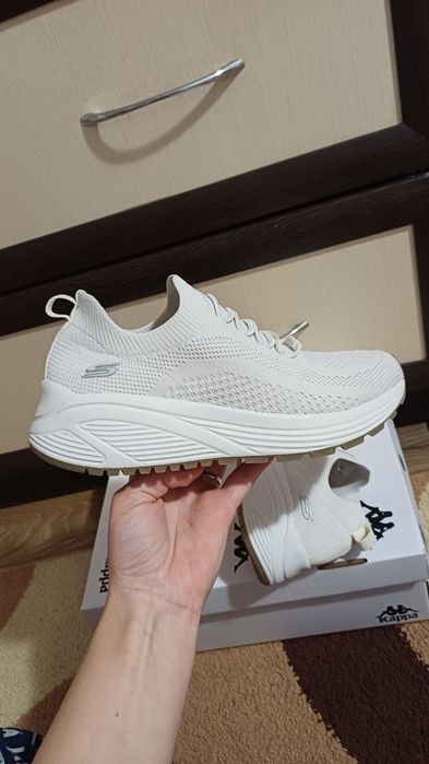 Кроссовки женские Skechers женская обувь 37,5 размер