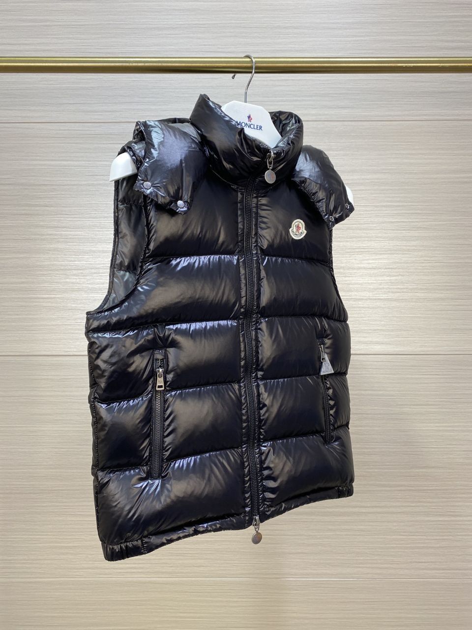 Жилет Moncler, жилетка Монклер, безрукавка Монклер