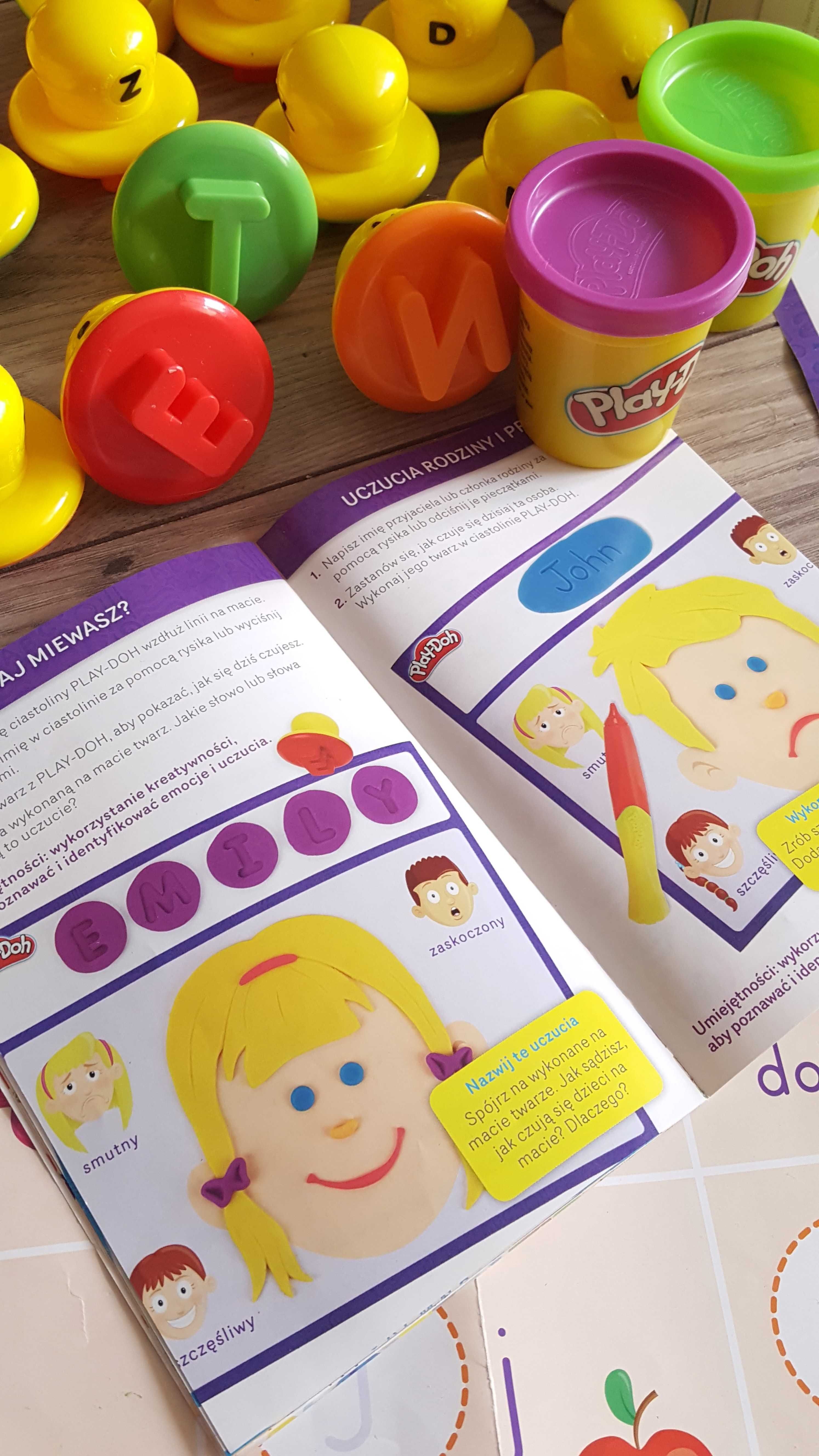 Play-Doh Modeluj i Ucz się pieczątki literki nauka czytania