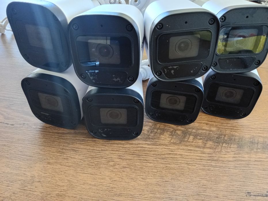 Kamery wewnątrz zewnątrz używane 1,5 roku aplikacja na telefon kompute