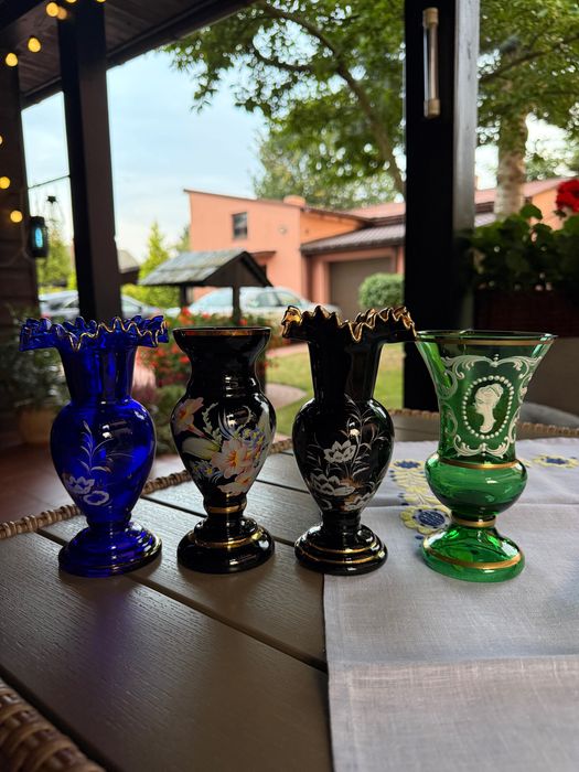 Wazoniki Bohemia kolor kobalt/ czarny/ zielony - 16cm, cena za kpl.