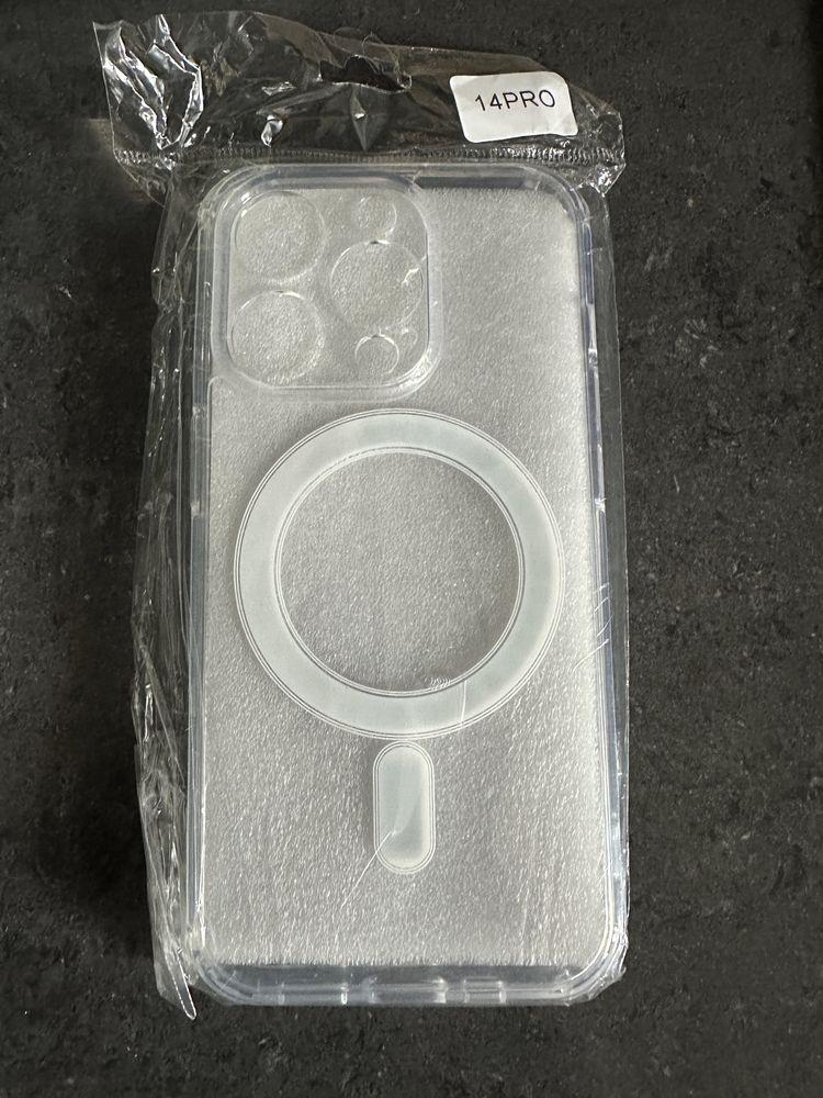 Obudowa iPhone 14 Pro magsafe case