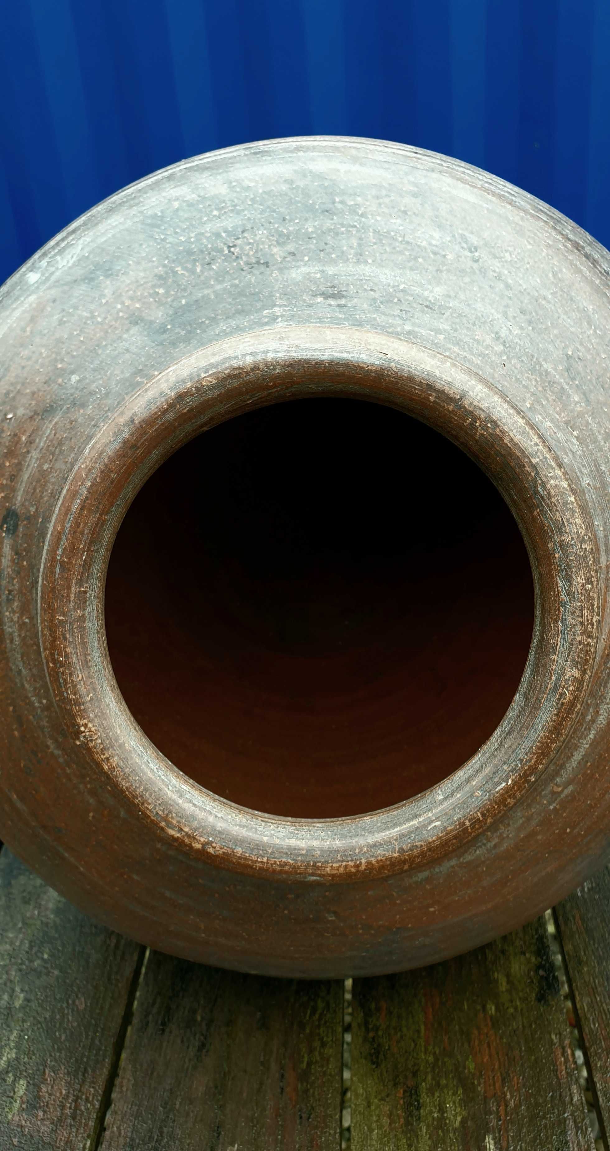 Stary dzban ceramiczny duży