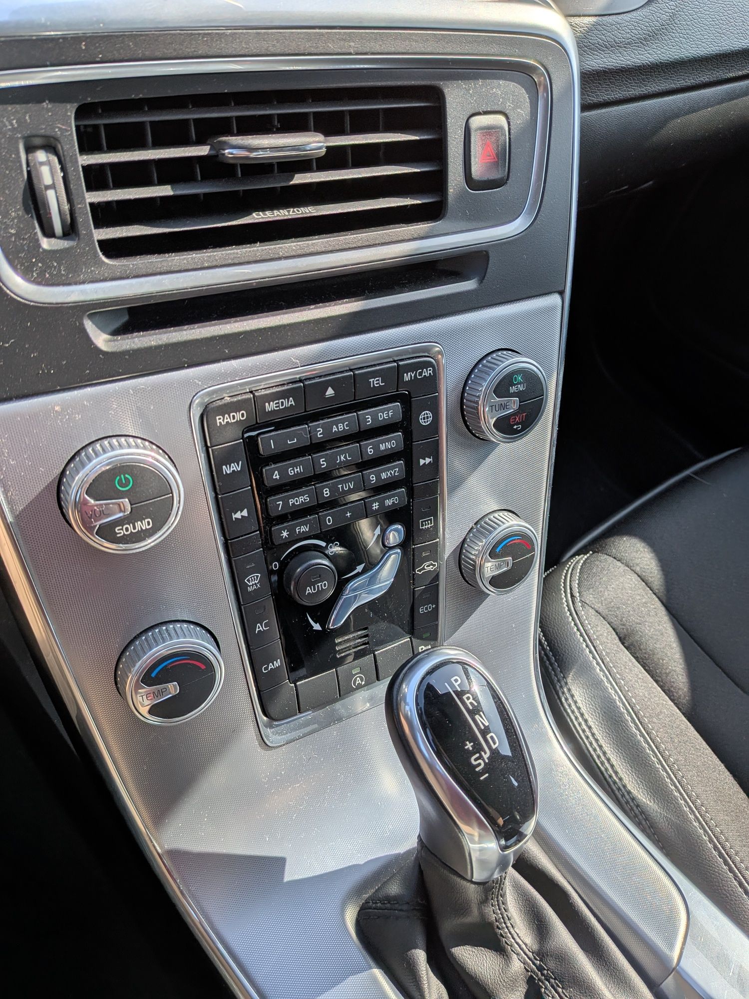 Volvo V60 D2 2017