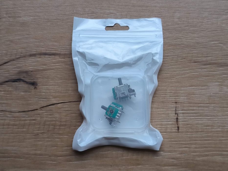 Oryginalne joysticki ALPS 3D do XBOX ONE / ONE S / ONE X