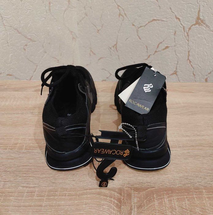 Нові чорні жіночі кросівки Rocawear 42р./26 см