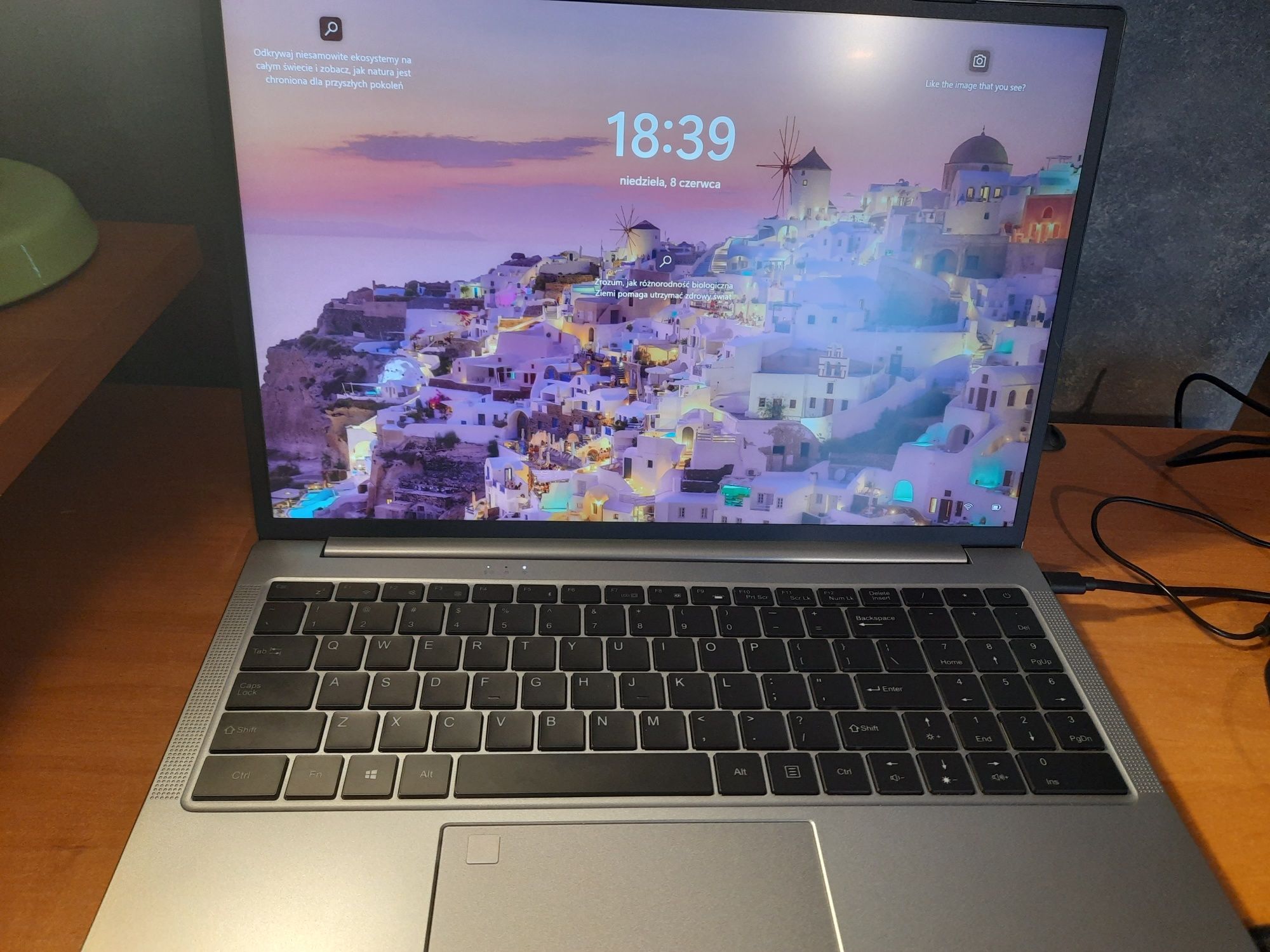 Nowy Laptop 16cali z Intel I9 32RAM 1TB Windows 11
