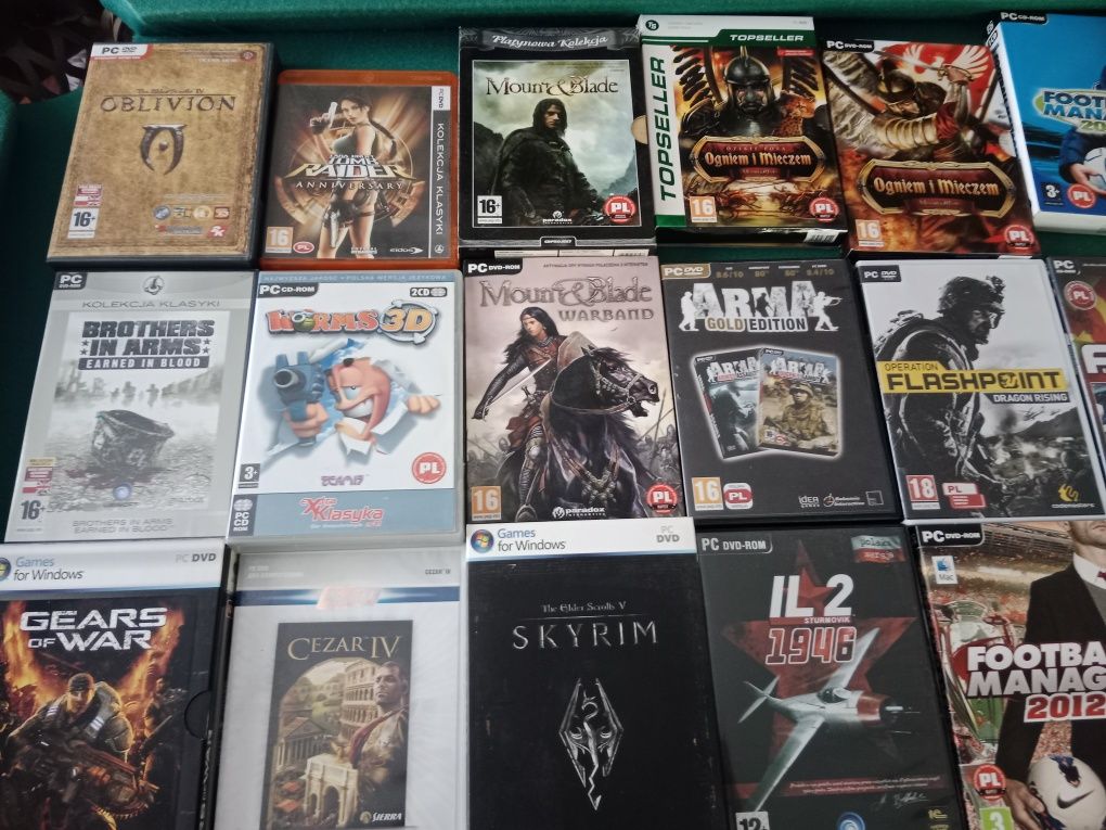 Stare gry pudełkowe na pc, im więcej kupisz tym taniej