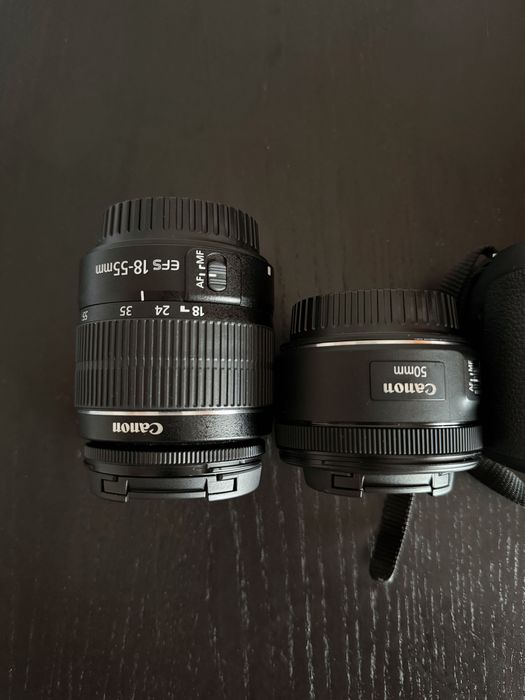 Canon 2000D com 2 objetivas - COMO NOVA