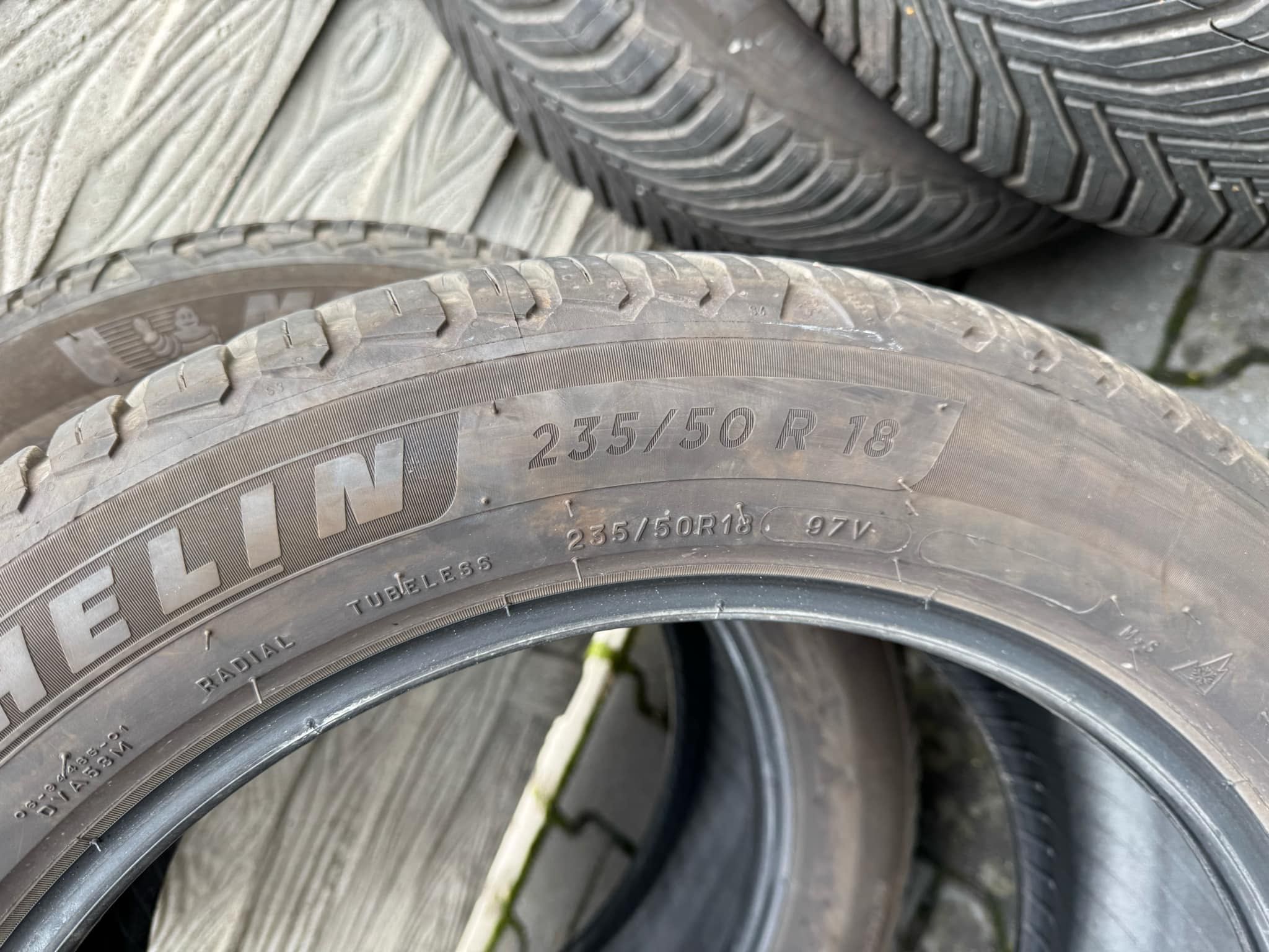 Opony całoroczne Michelin