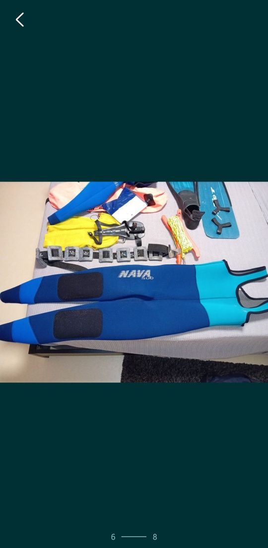 Material de mergulho.