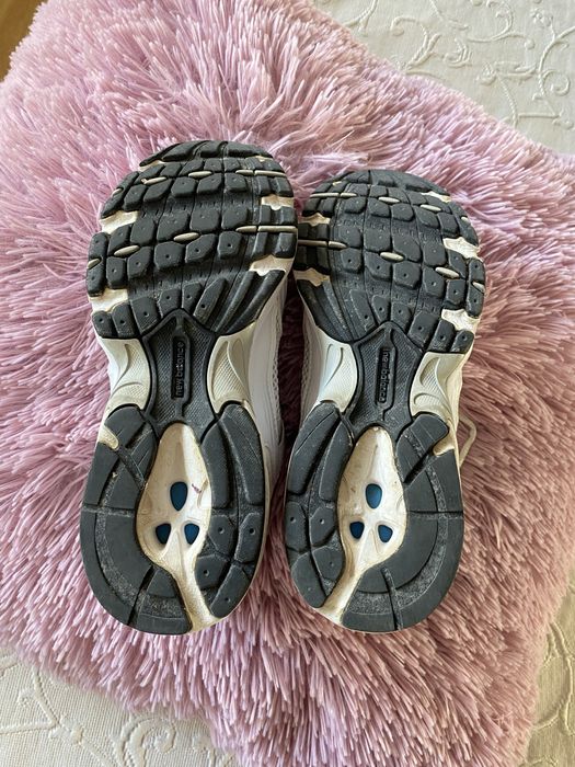 Tenis new balance tamanho 37.5