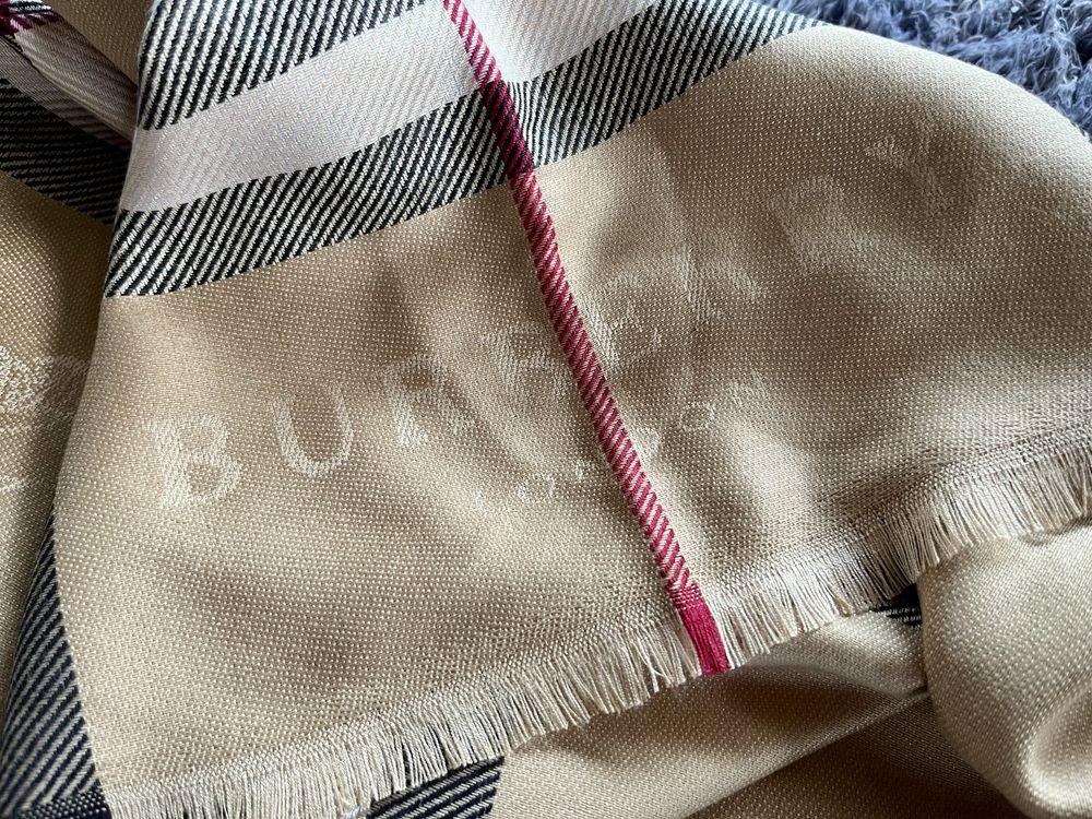 Kaszmirowa chusta Burberry 180x70 cm w kratę