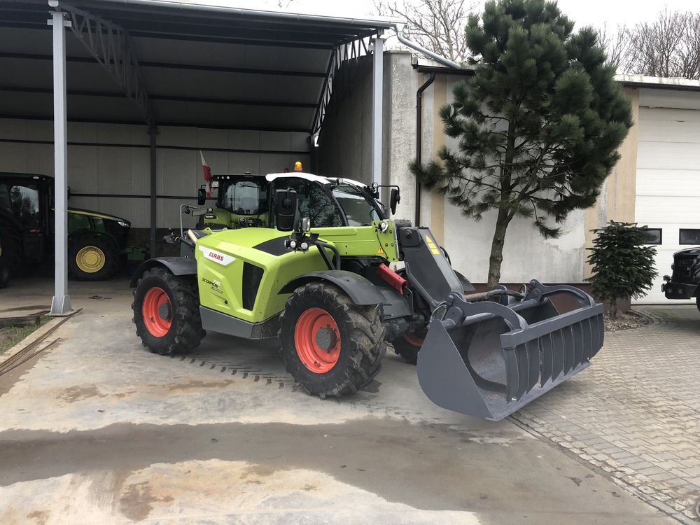 Claas scorpion 736 jcb merlo