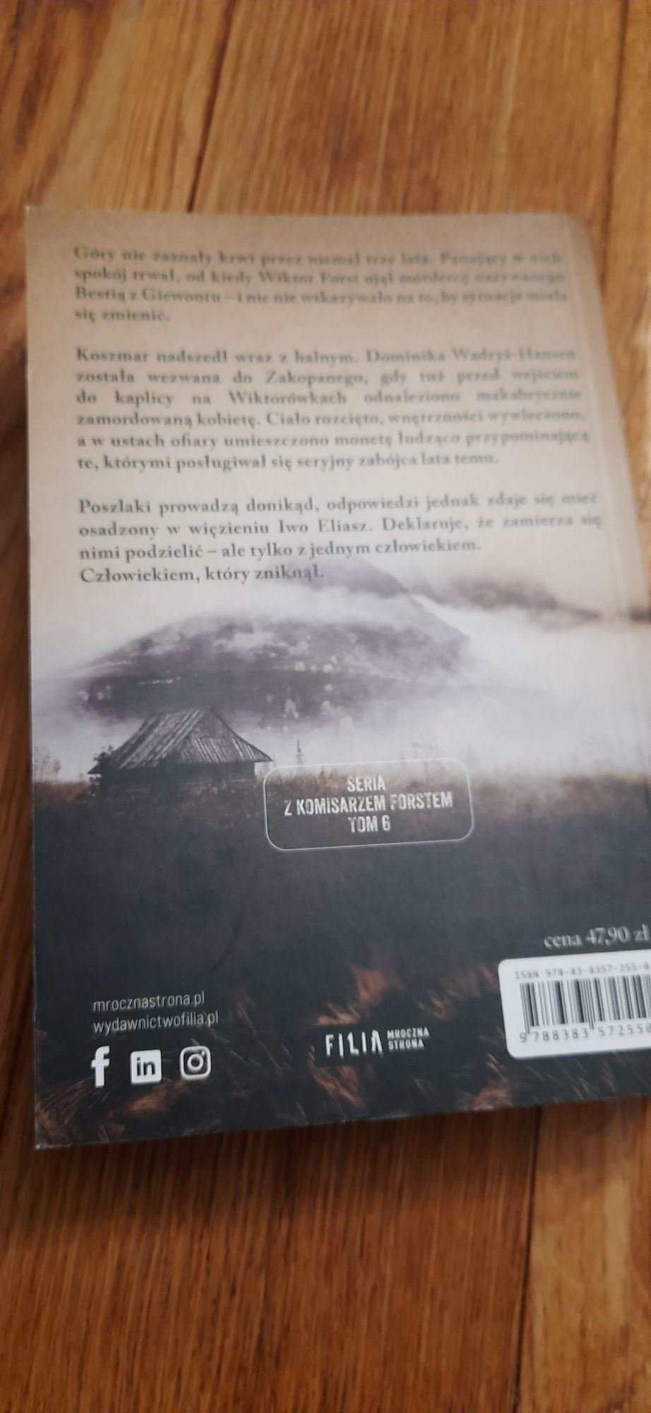Remigiusz Mróz  Halny