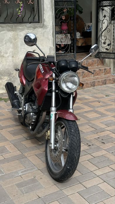 Свіжопригнана Honda CB500 1997рік