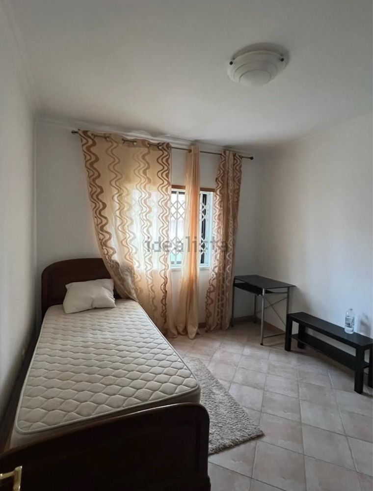 Quarto para Arrendar, T3, Quinta do Conde