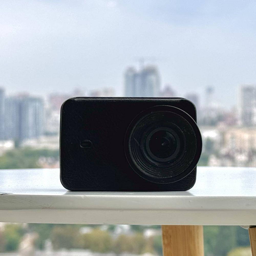 Экшн-камера Yi 4K Action Camera