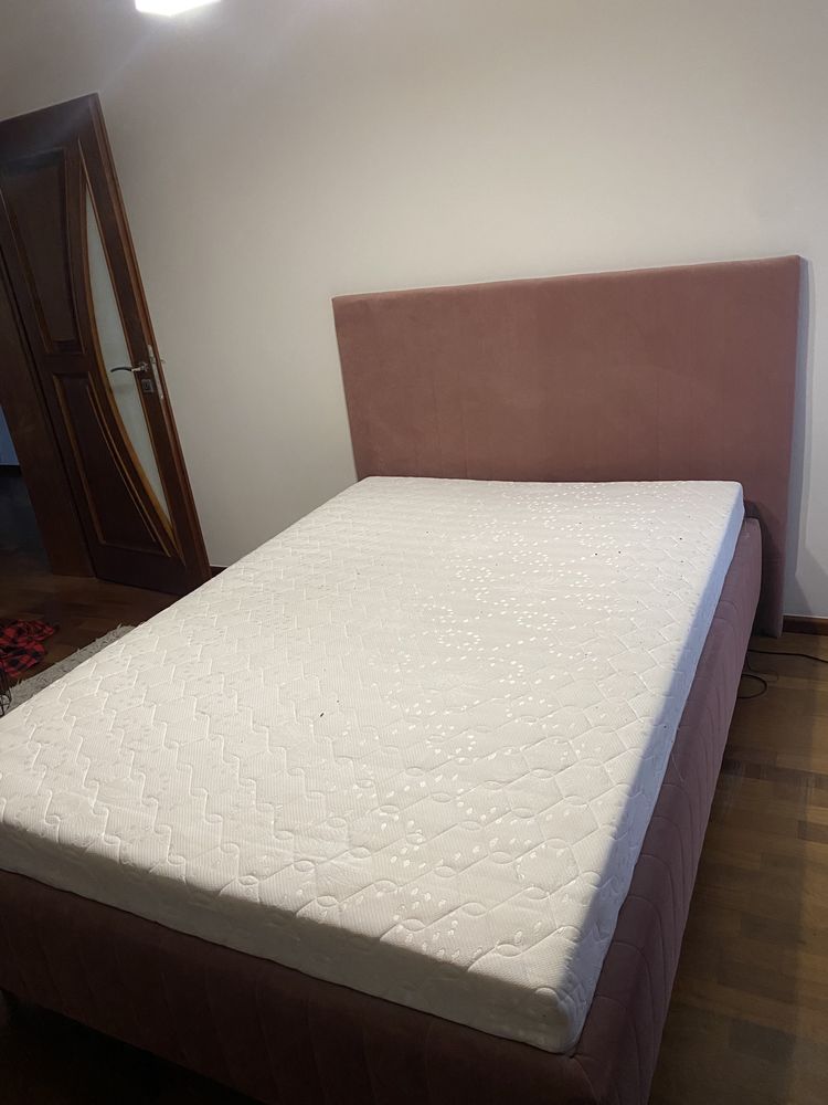Łóżko z materacem welurowe 200x140