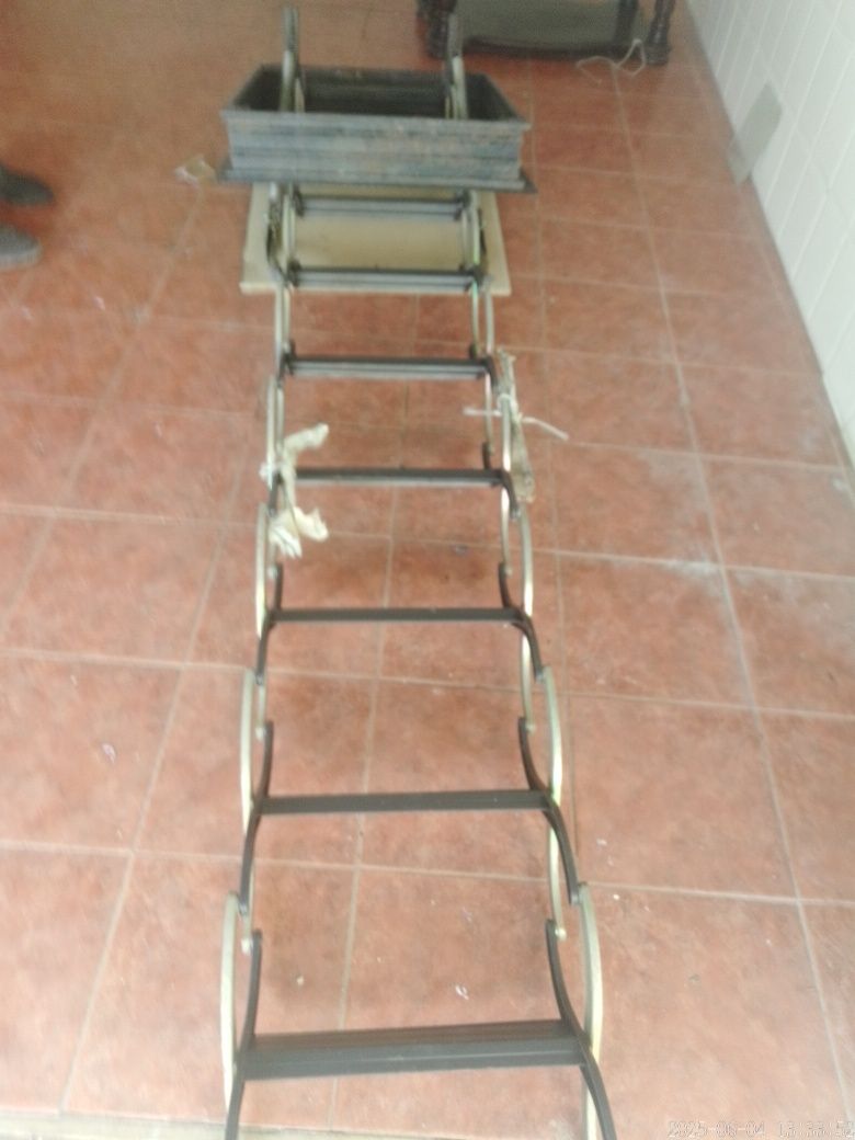 Escada para sótão