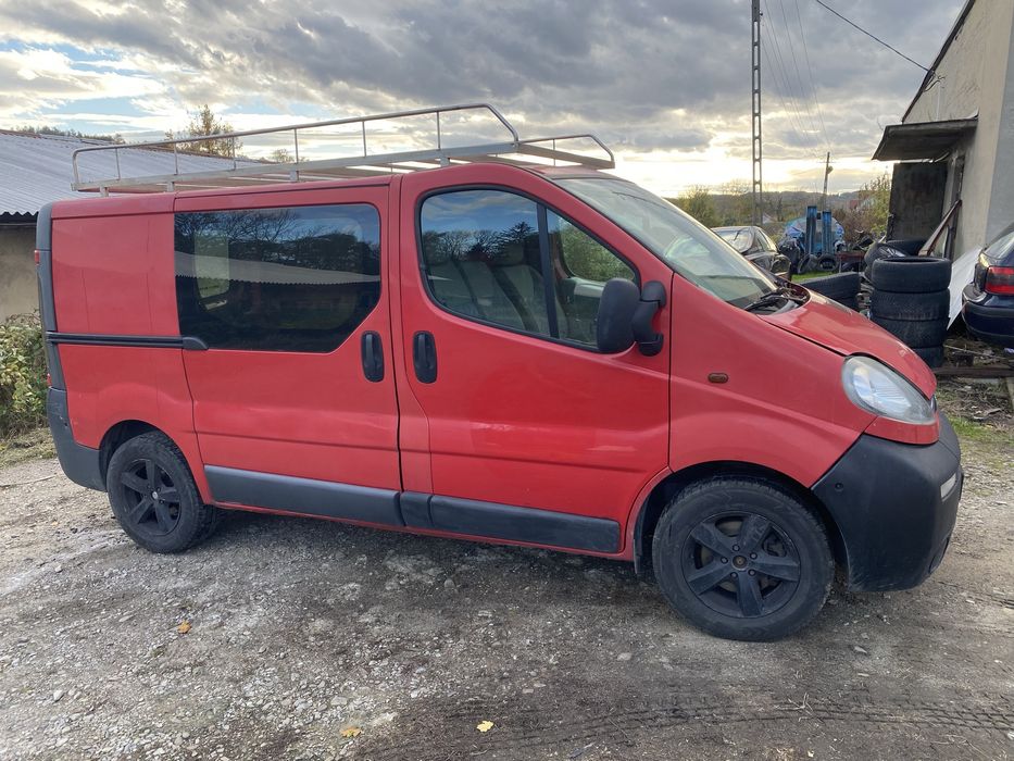 Opel vivaro 2.5 cdti