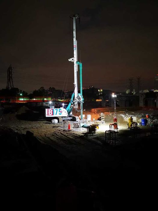 Осветительная передвижная мачта Luxtower - мачта осветительная