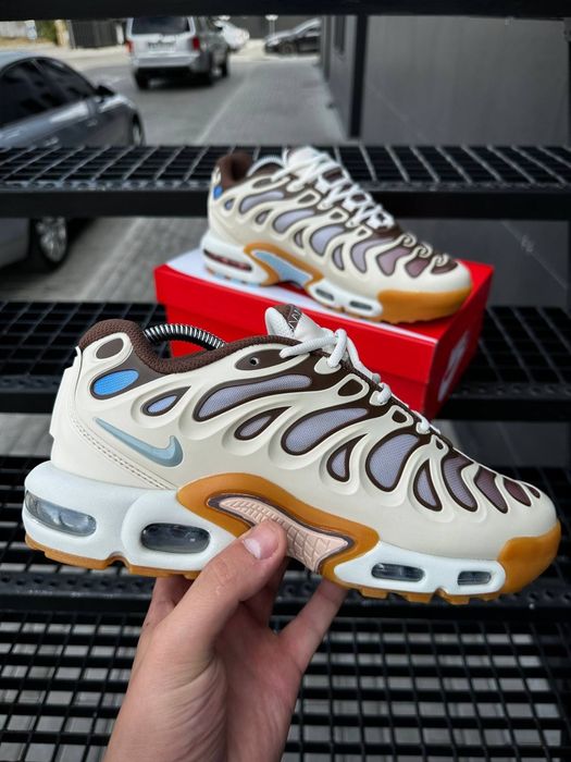 8 кольорів Nike Air TN Plus Drift