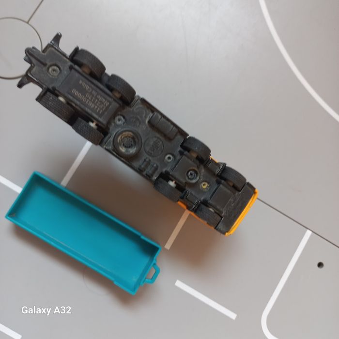 Siku Ciężarówka volvo z kontenerem