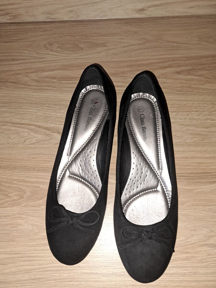 Raz zalozone Clara Barson r. 41