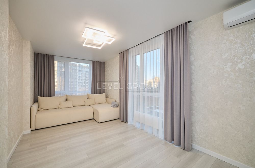 Продаж 3 кім квартири з ремонтом, 80м2 в ЖК Варшавський Плюс