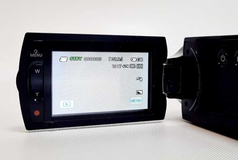 Видеокамера Samsung HMX-H204BP/XER SSD 16GB