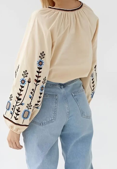 Продам вишиванку жіночу