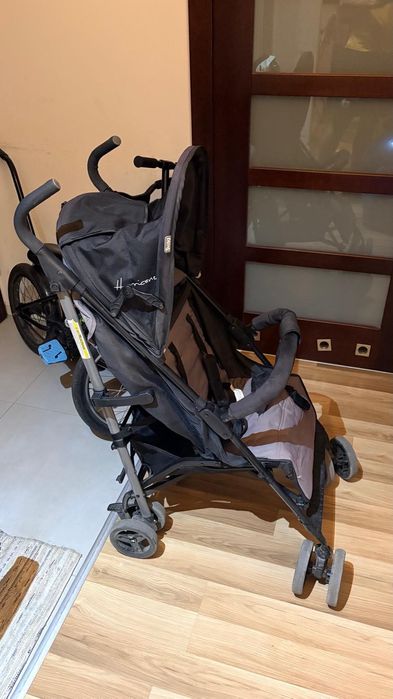 Wózek dziecięcy spacerówka