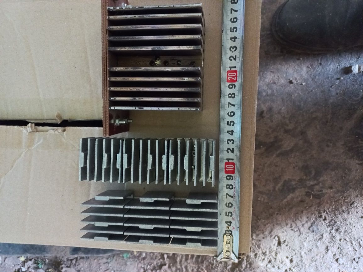Радиатор для охлаждения транзисторов,диодов,диодные мосты и так далее