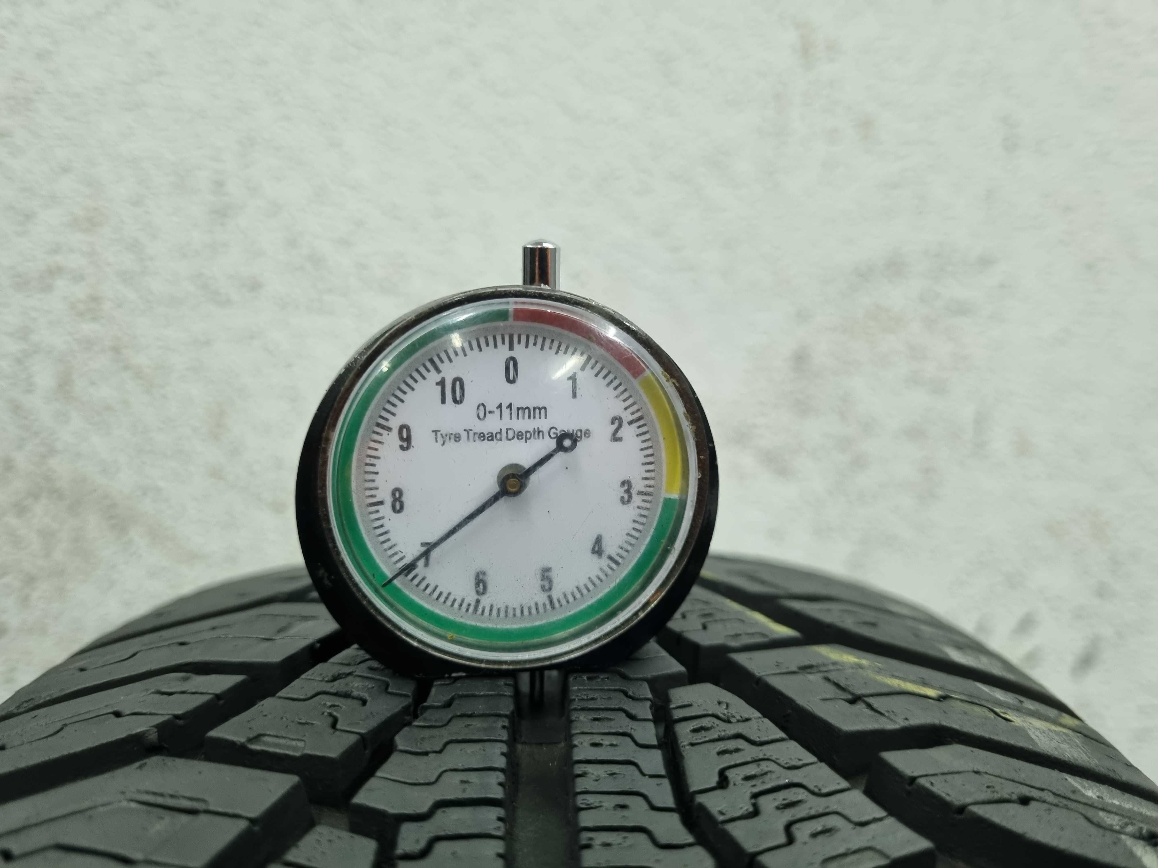 195/65/15 95T XL Uniroyal MS Plus 77 D.3718