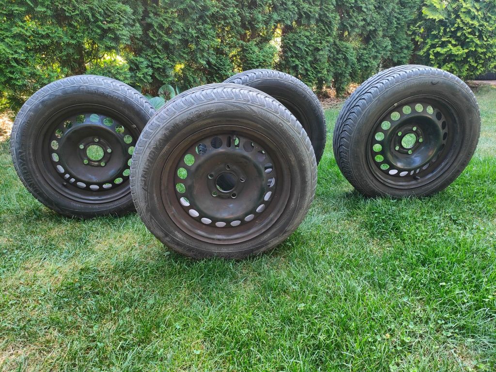 Felgi stalowe Opel R15   5x110 ET 35 plus opony Uniroyal 195 /60 l