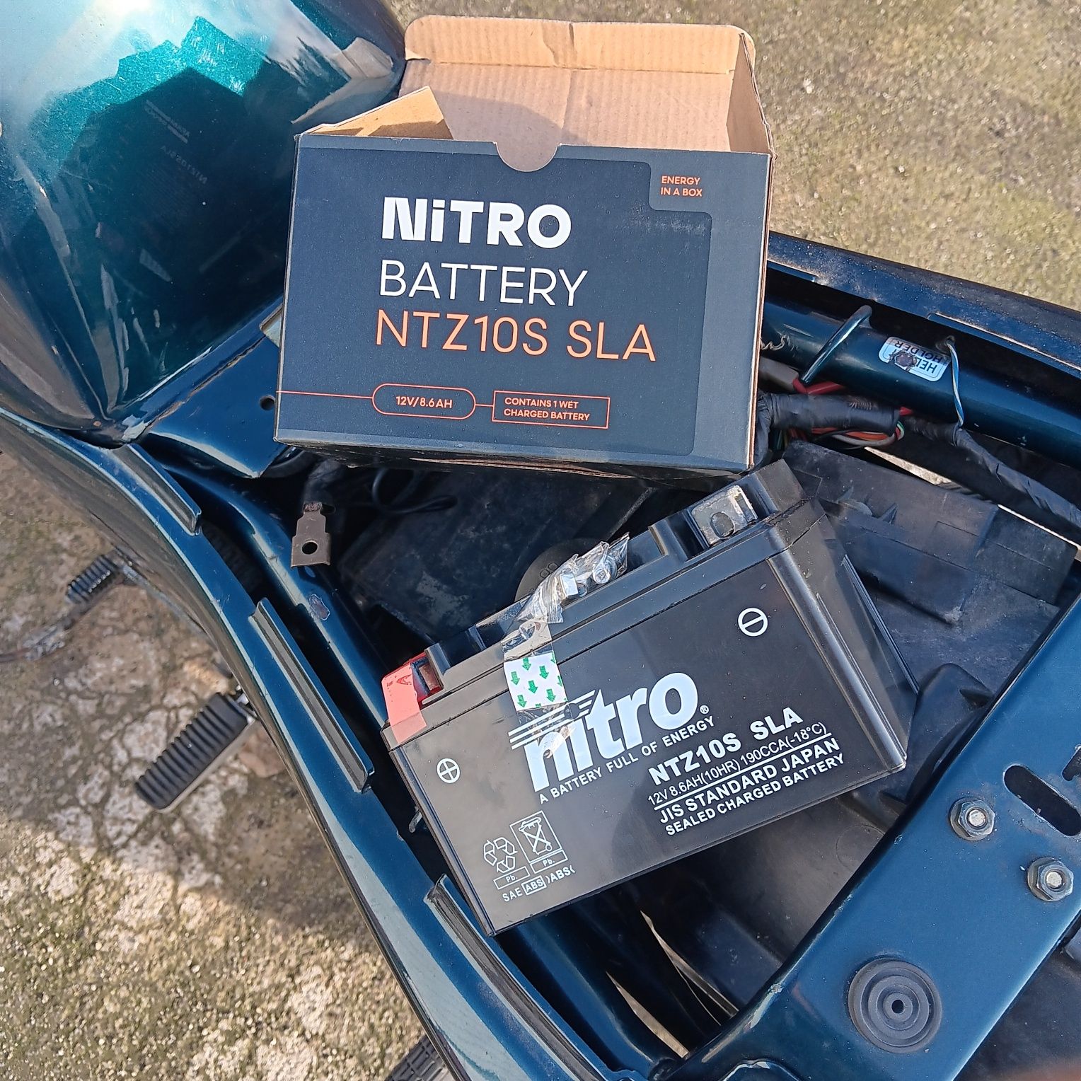 Vendo ou troco  yamaha xj 600