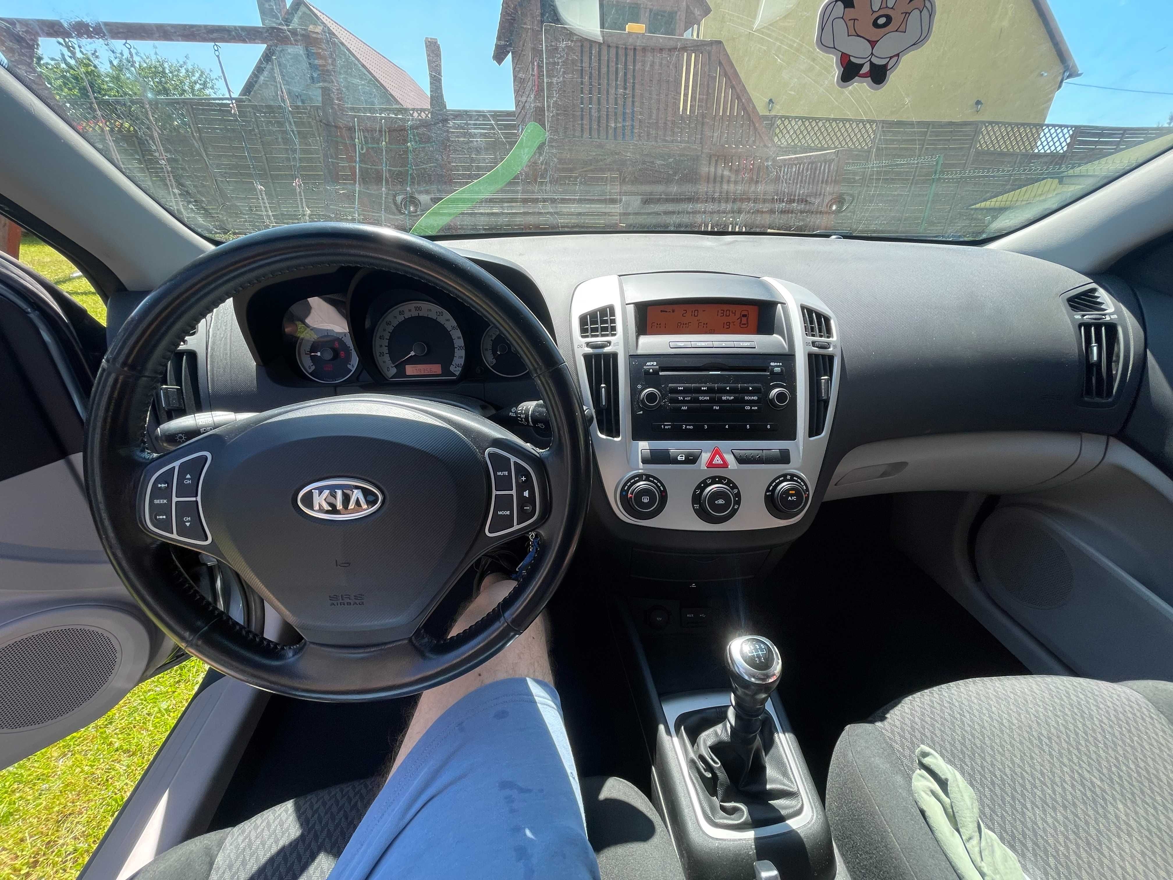 Sprzedam zadbaną Kia Ceed 2007r 1.6crdi 90km