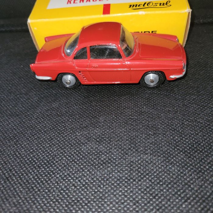 Carro miniatura Renault