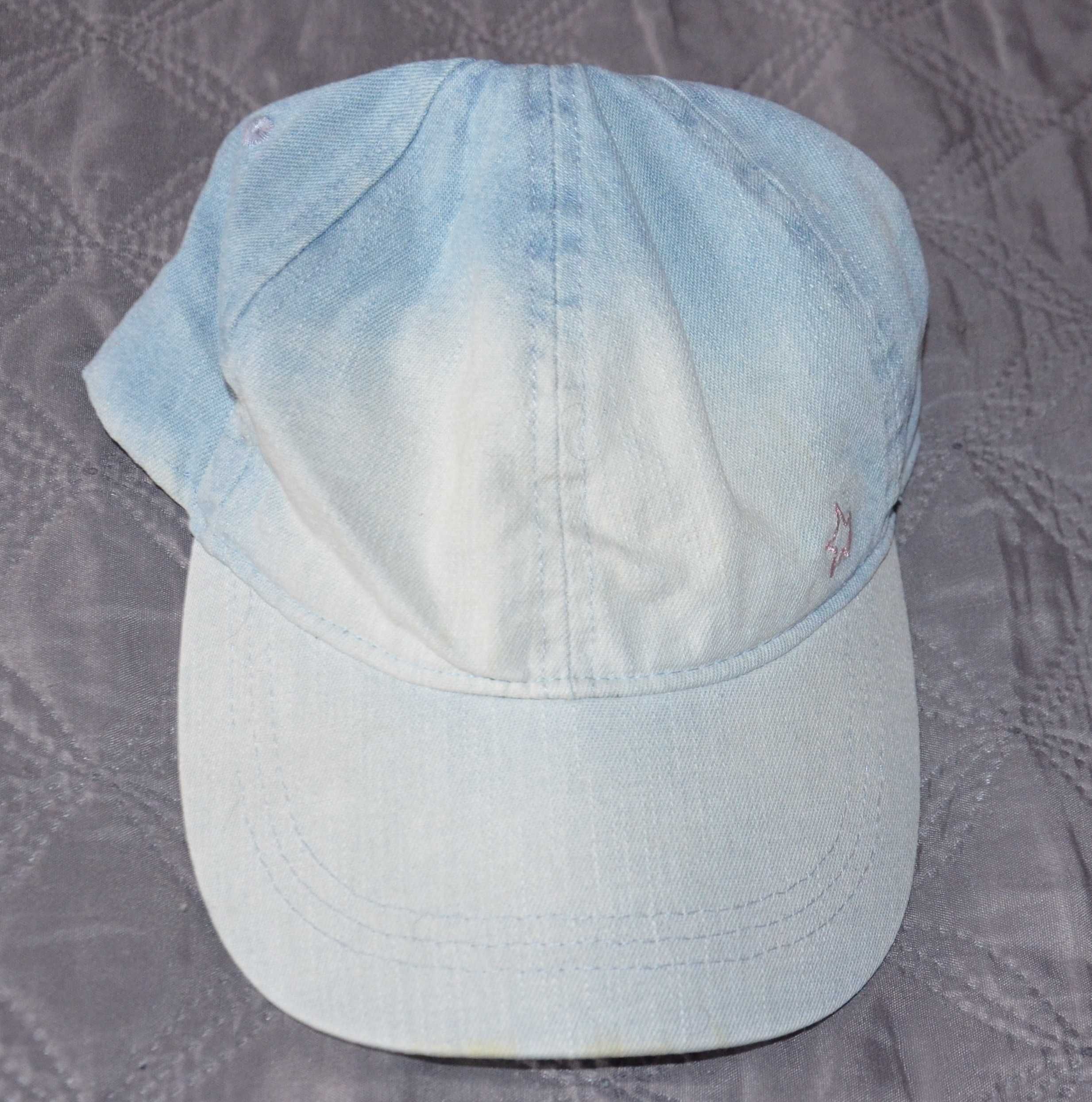 Jeansowa czapka z daszkiem rozmiar M