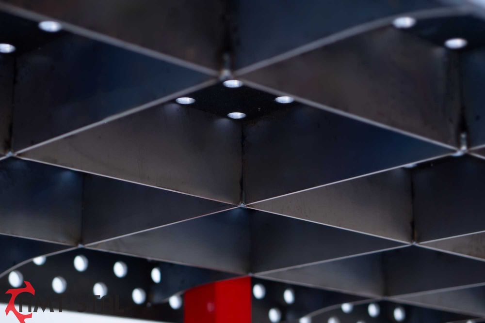 Stół spawalniczy montażowy 3000x1500x200 grubość 15mm,  system 28