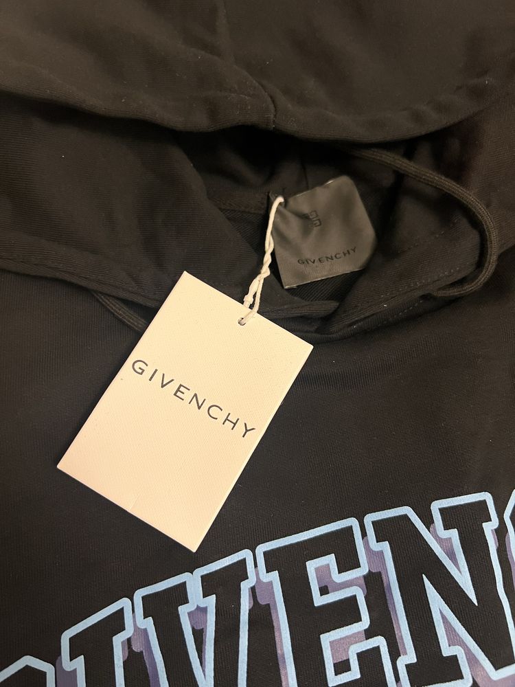 Givenchy bluxa unisex S/M oversize