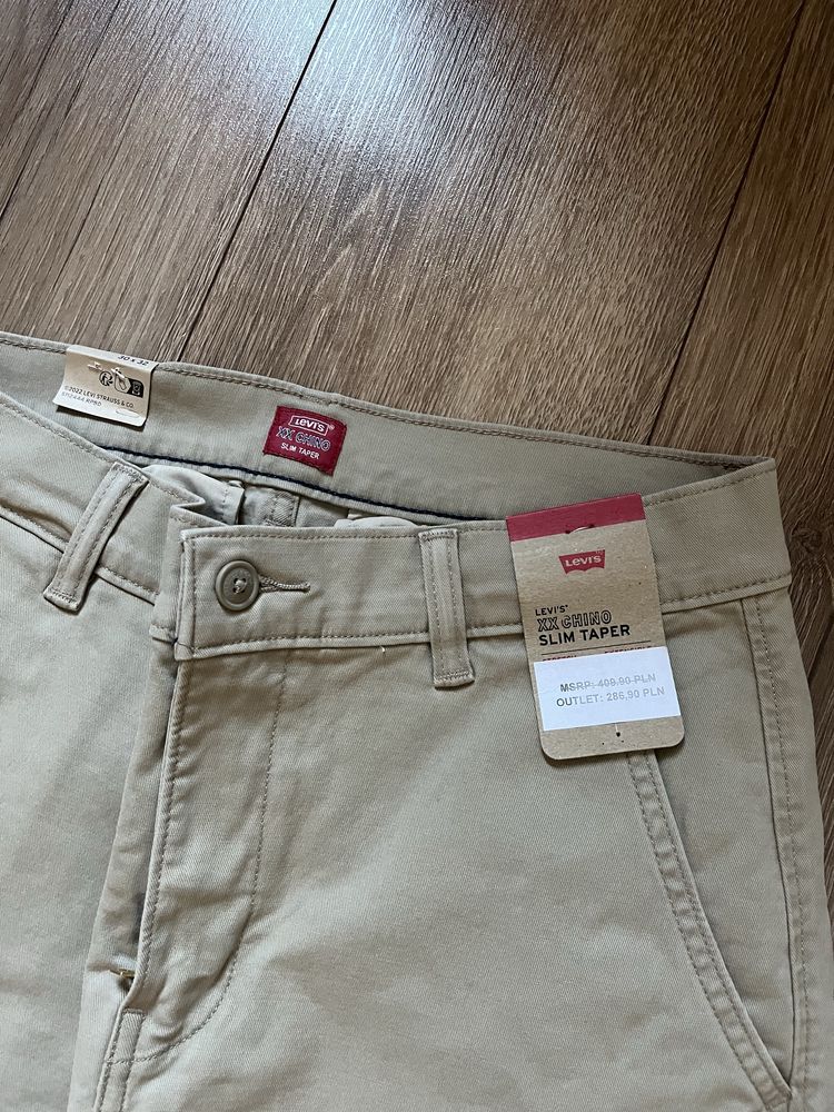 Levis męskie beżowe chinosy