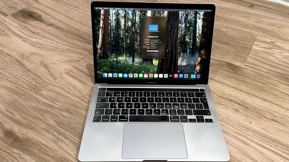 Macbook Pro 2020 1.7 ghz, 16GB de RAM, 256 GB de disco